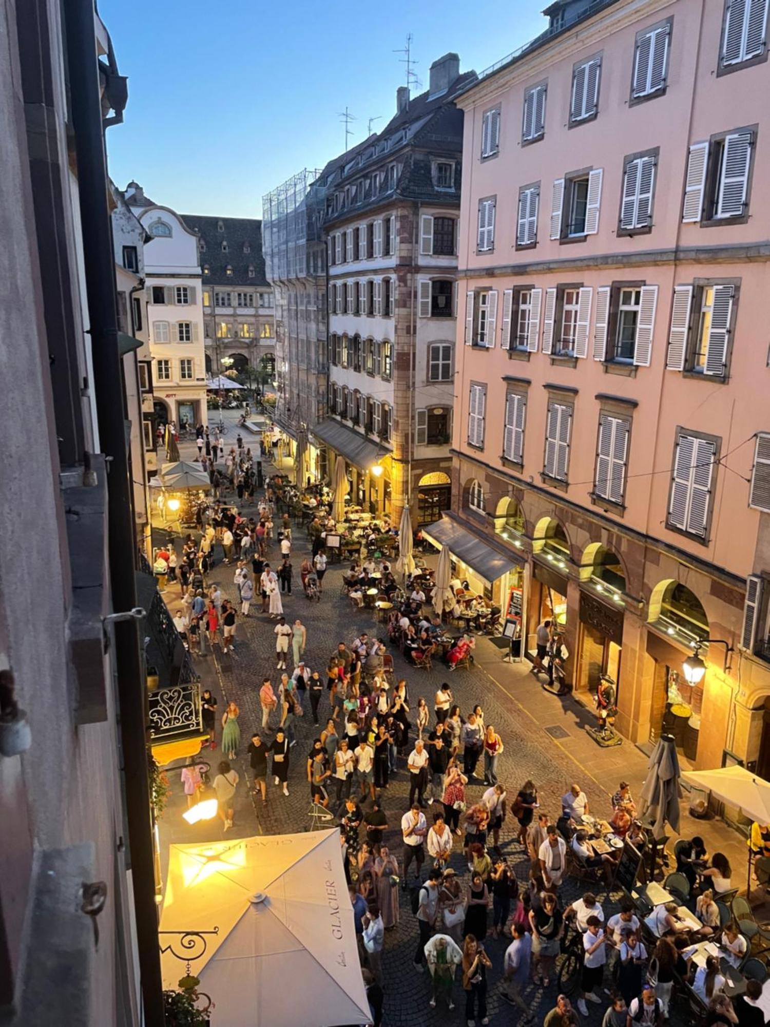 Cathedrale Spacieux Appartement ストラスブール エクステリア 写真